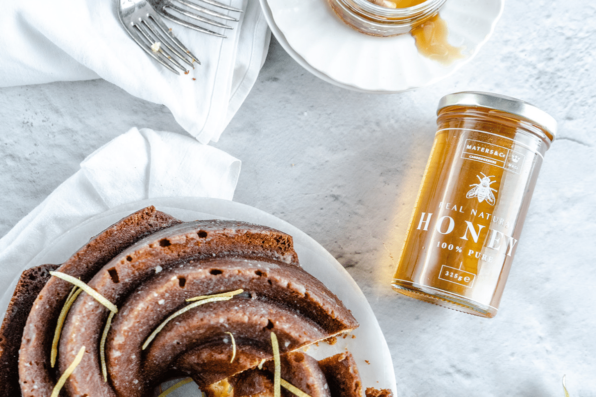 Lemon and Honey Bundt Cake