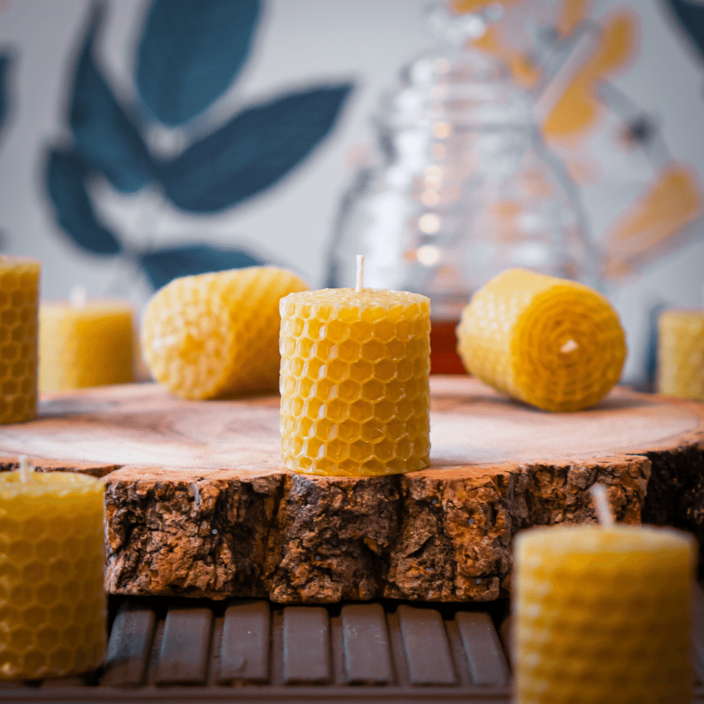 28 handmade beeswax candles with pure beeswax 10cm x 2cm